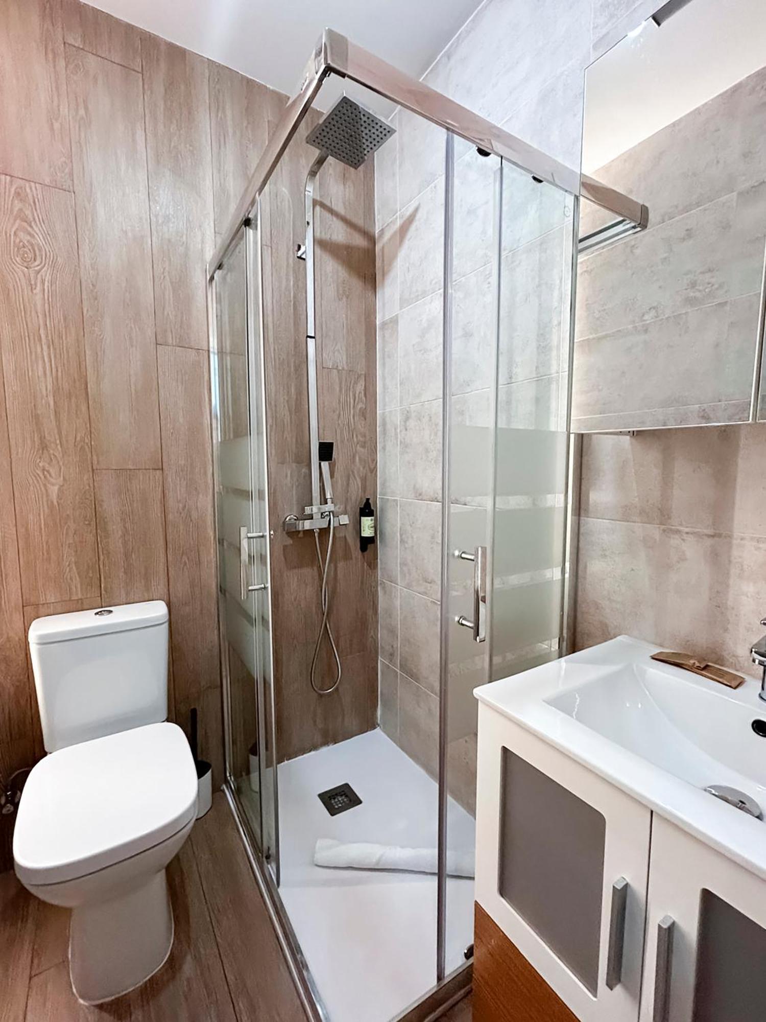 Appartement Charming Vibrant Madrid Extérieur photo